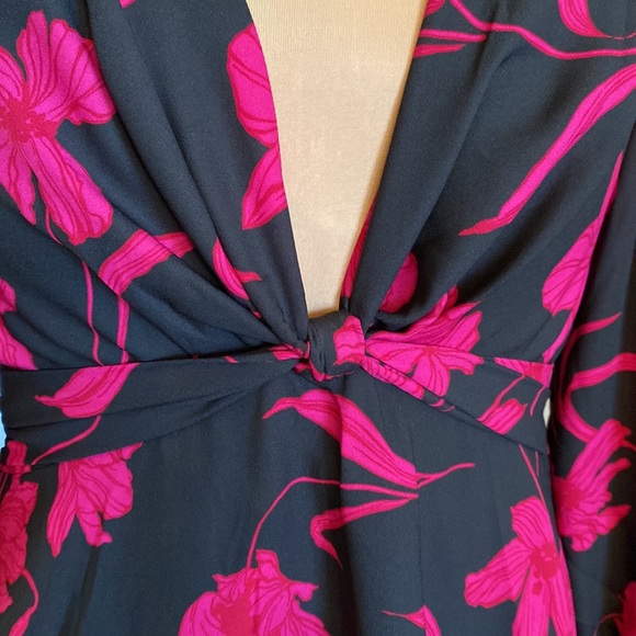 NWT Banana Republic floral puff dress - Picture 6 of 8